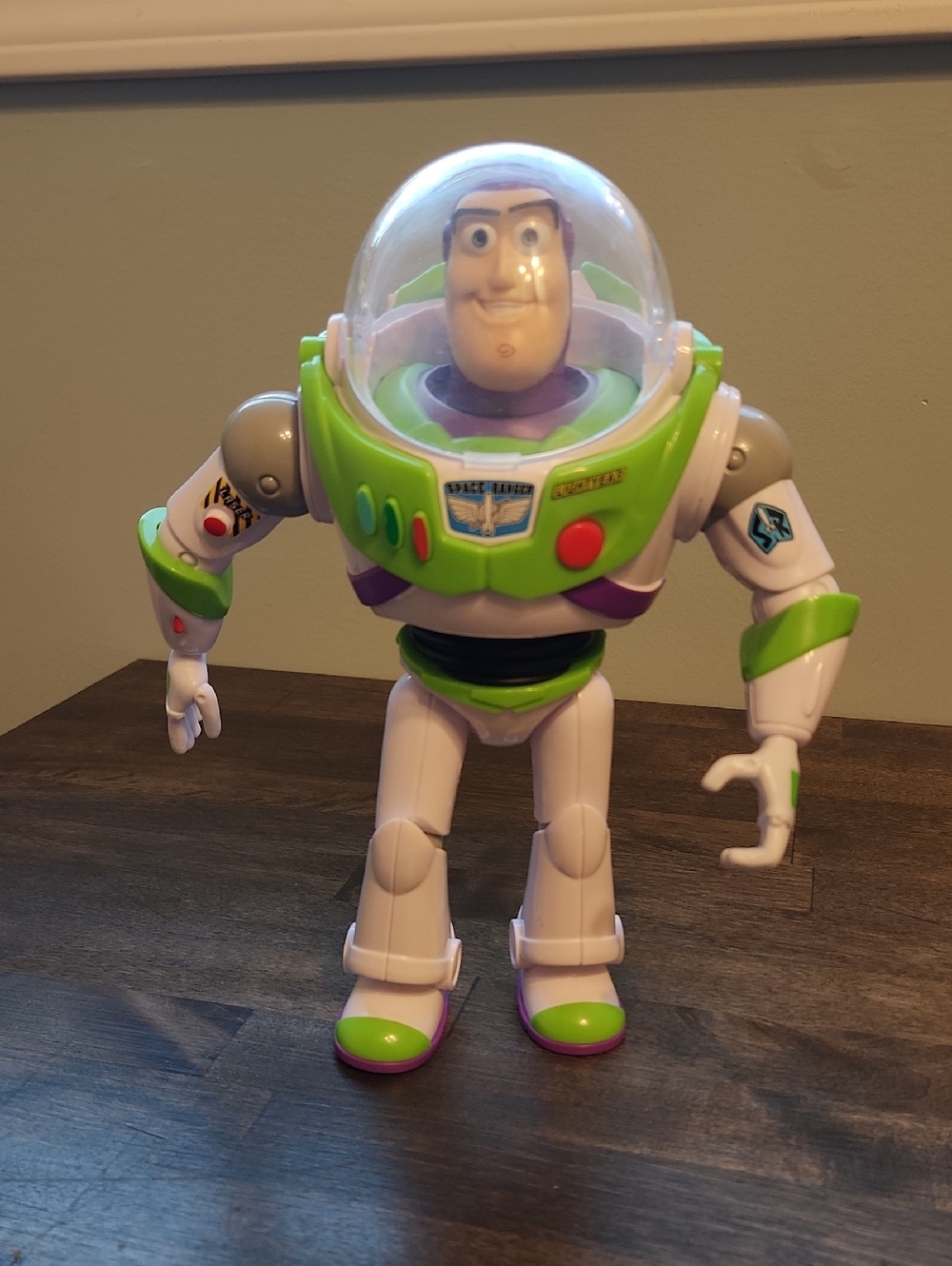 Buzz Lightyear Pixar Toy Story Posable Talking Action Figure